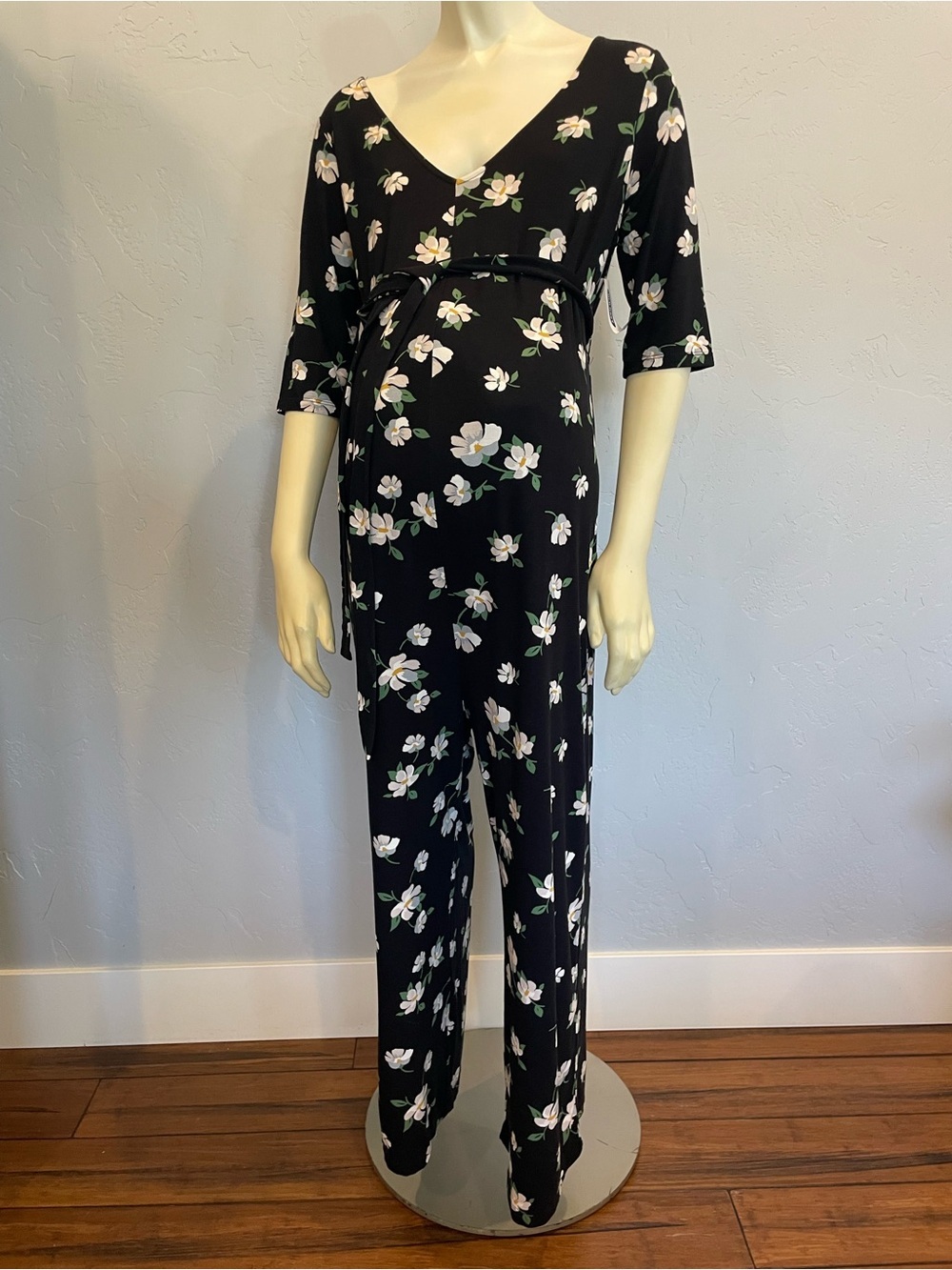 NWT Black Floral lightweight modal stretch Maternity Jumpsuit with V-Neck M